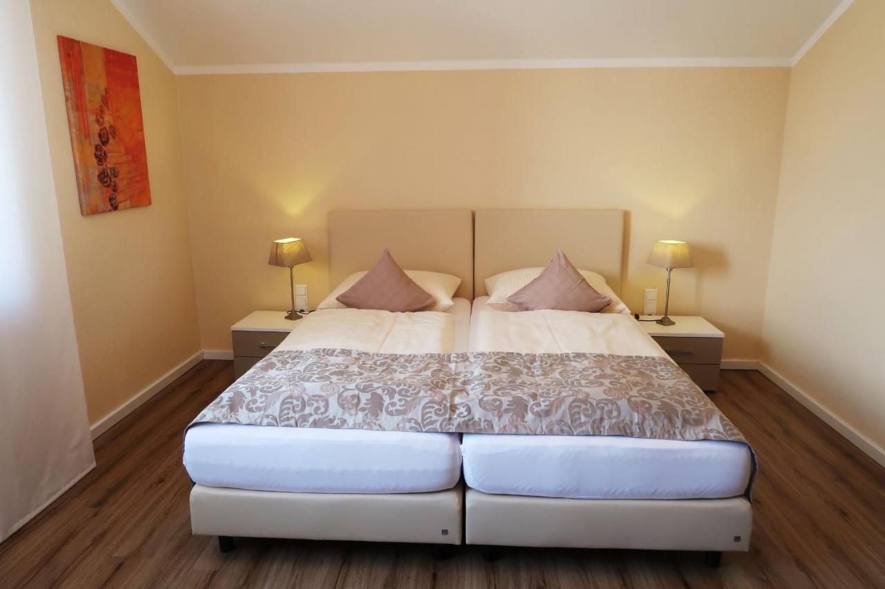 Hotel garni Bellevue Bad Füssing Buitenkant foto