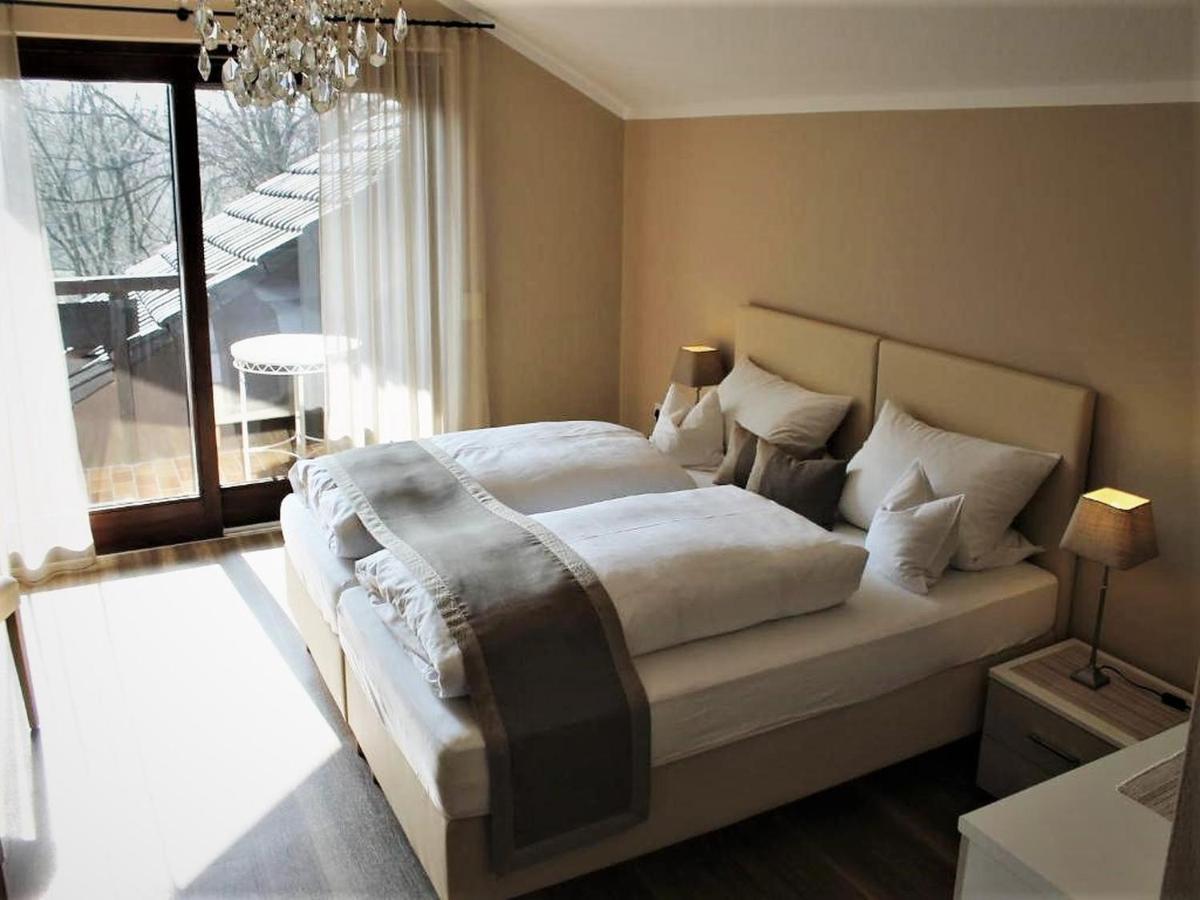 Hotel garni Bellevue Bad Füssing Buitenkant foto