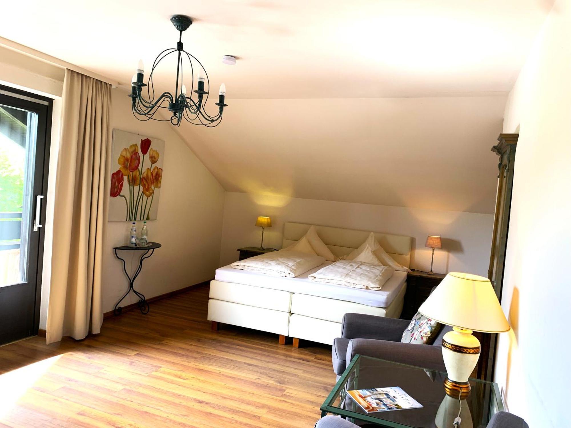 Hotel garni Bellevue Bad Füssing Buitenkant foto