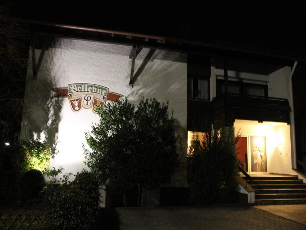 Hotel garni Bellevue Bad Füssing Buitenkant foto