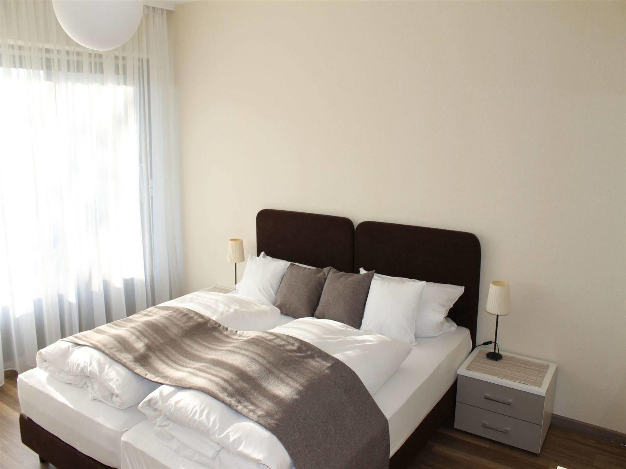Hotel garni Bellevue Bad Füssing Buitenkant foto